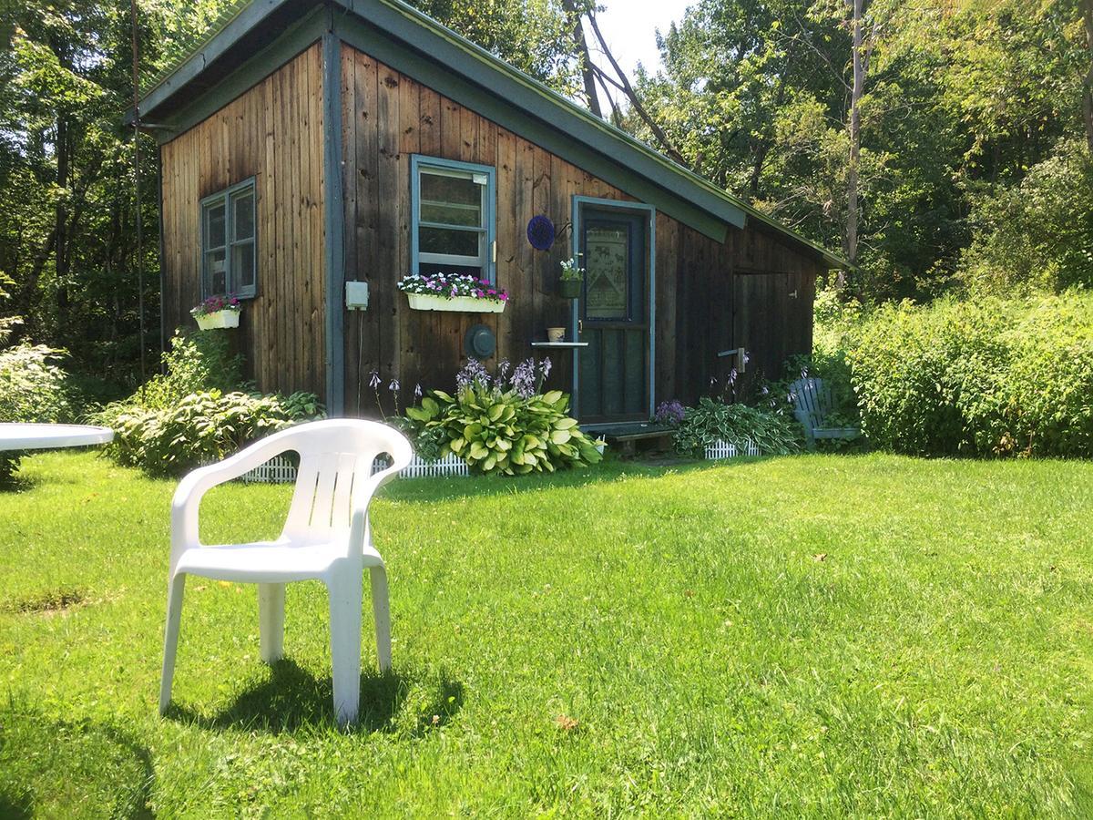Firefly Bed & Breakfast Lincoln Bagian luar foto