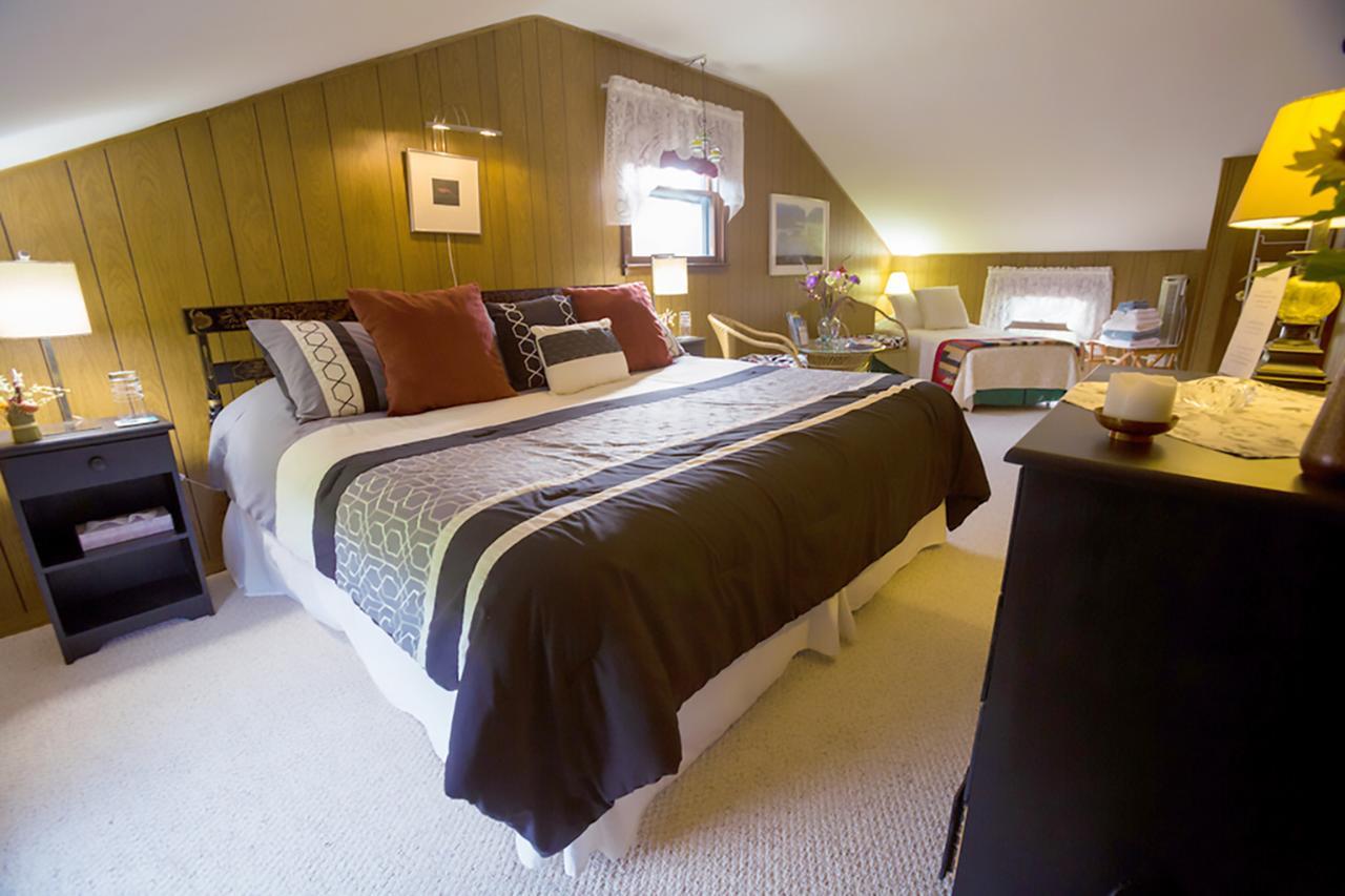 Firefly Bed & Breakfast Lincoln Bagian luar foto